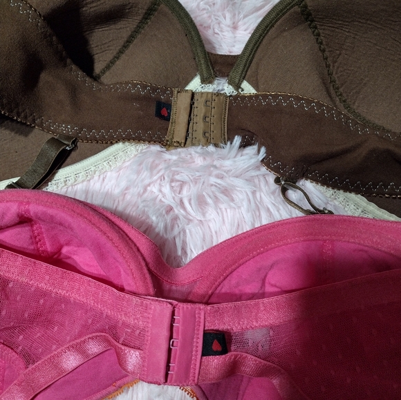 Vintage Joe Boxer Bra Bundle/ Pink 40 C/Brown 42 C/ Embroidered - Picture 4 of 5